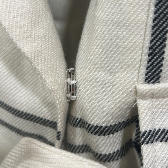 Jacket - Picture 5 of 9